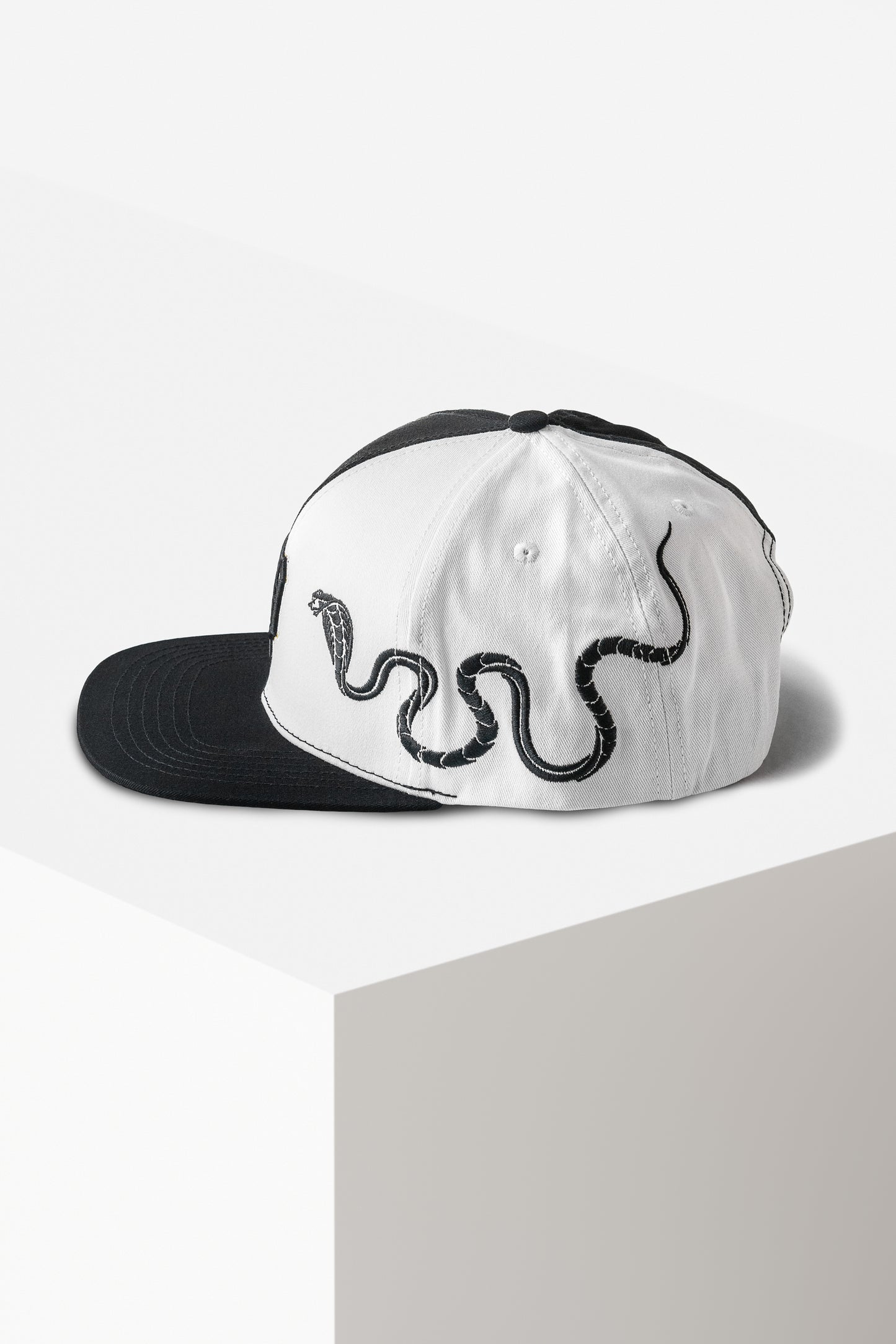 Snapback Snake