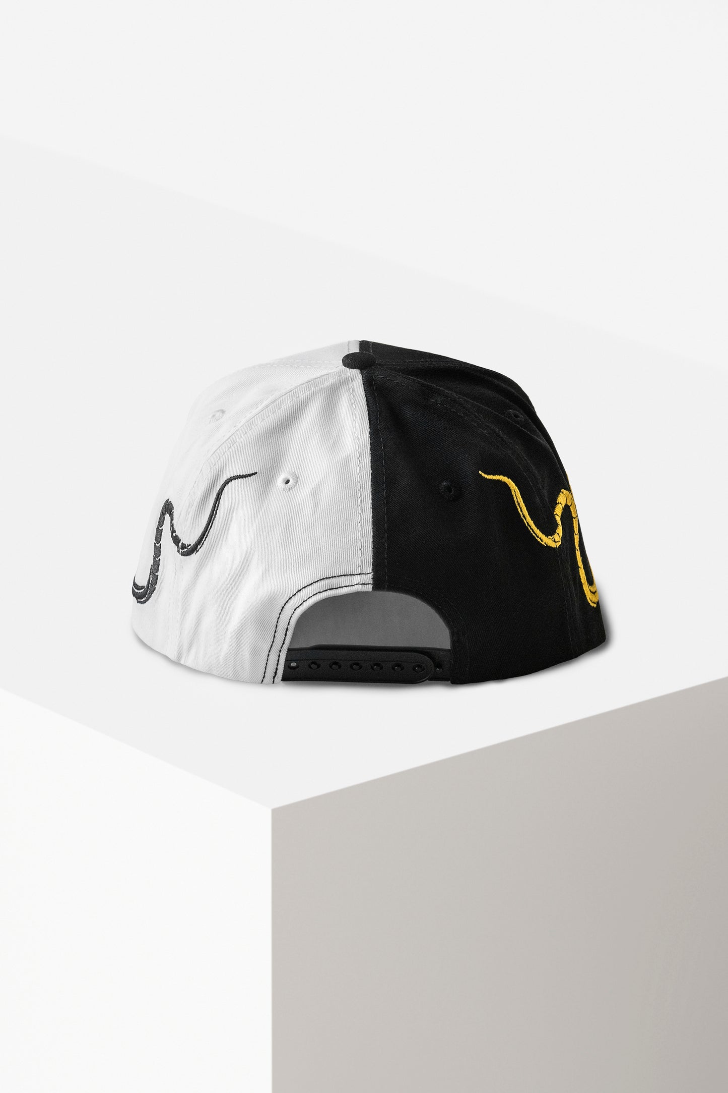 Snapback Snake