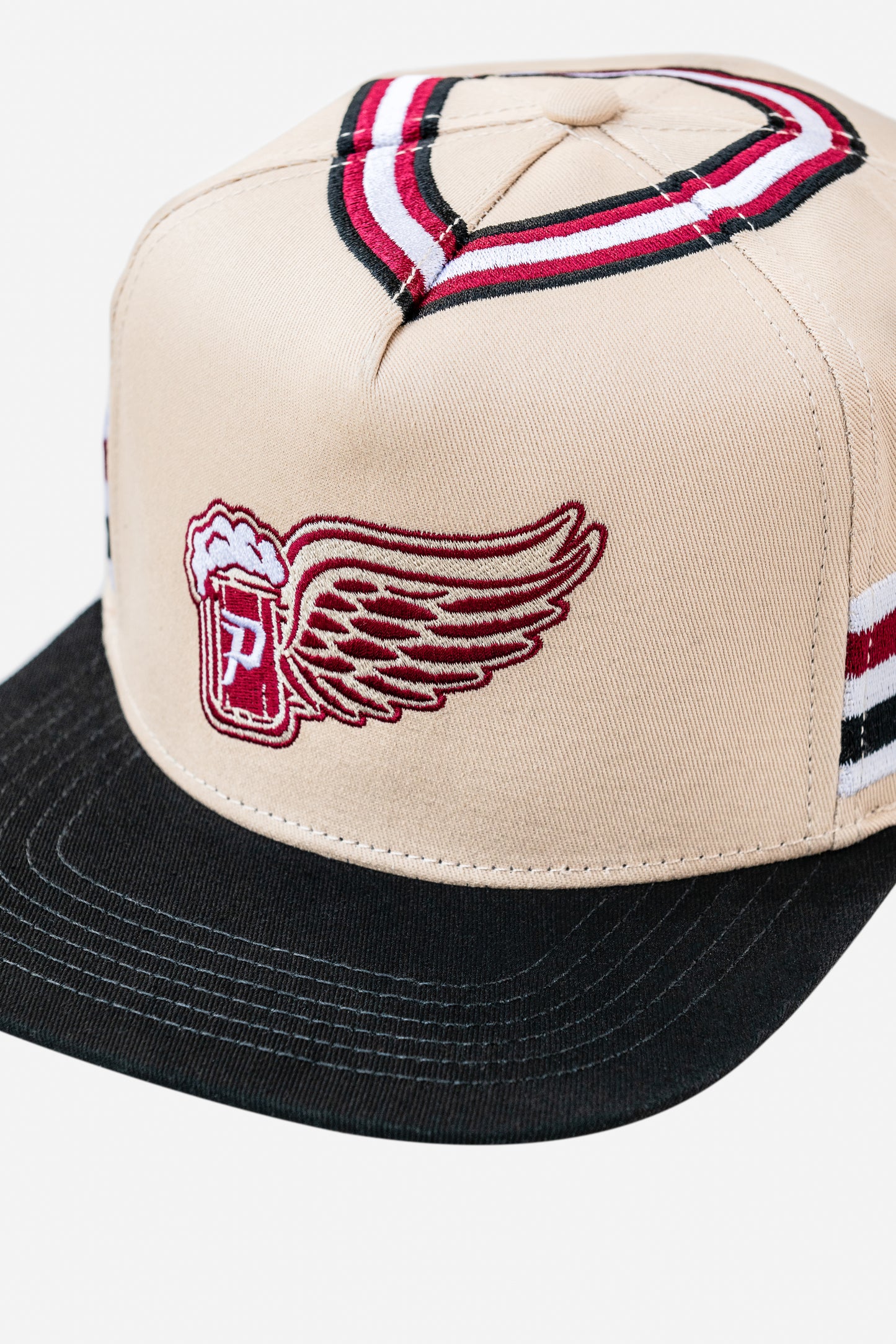 Snapback Wings