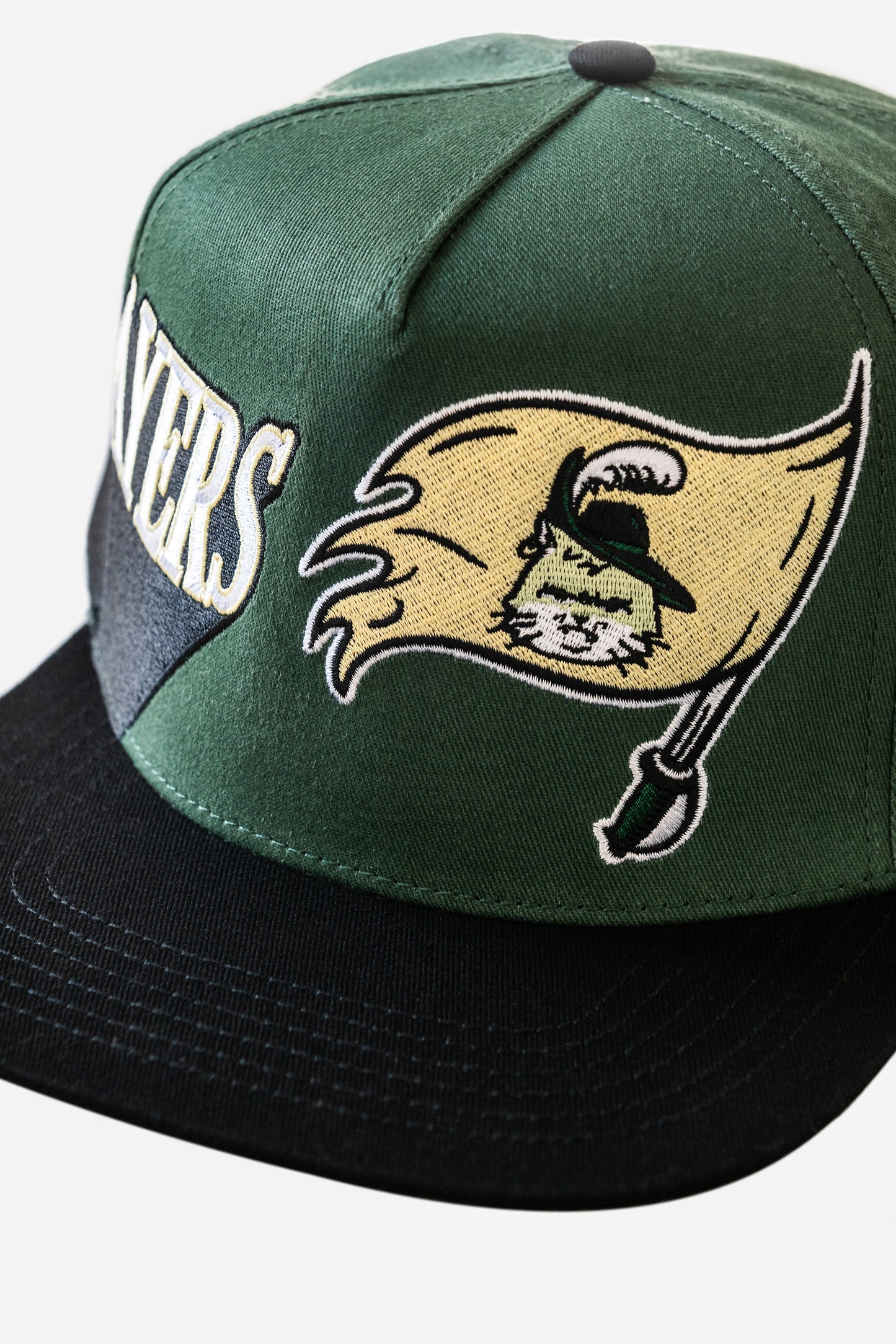 Snapback Green Flag