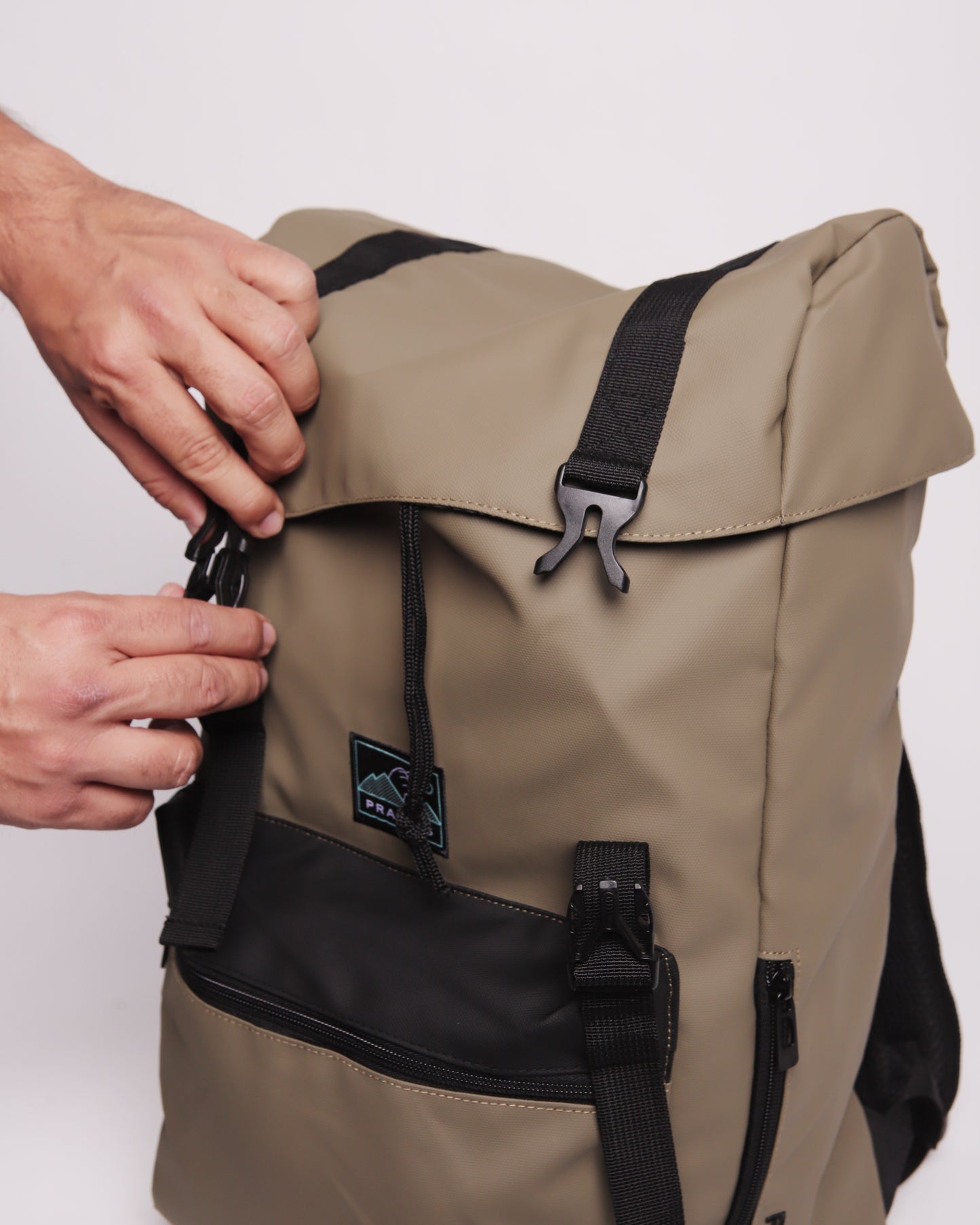 Mochila Camping  (Militar)